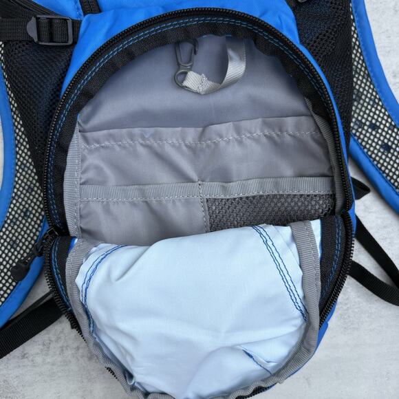 Camelbak Ratchet NEW Sealed Adjustable Sea Blue Hydration Pack 100 Oz. Quicklink - Picture 4 of 5